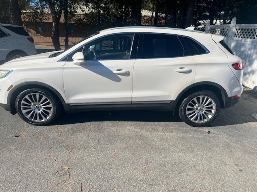 2016 Lincoln MKC Reserve's photo