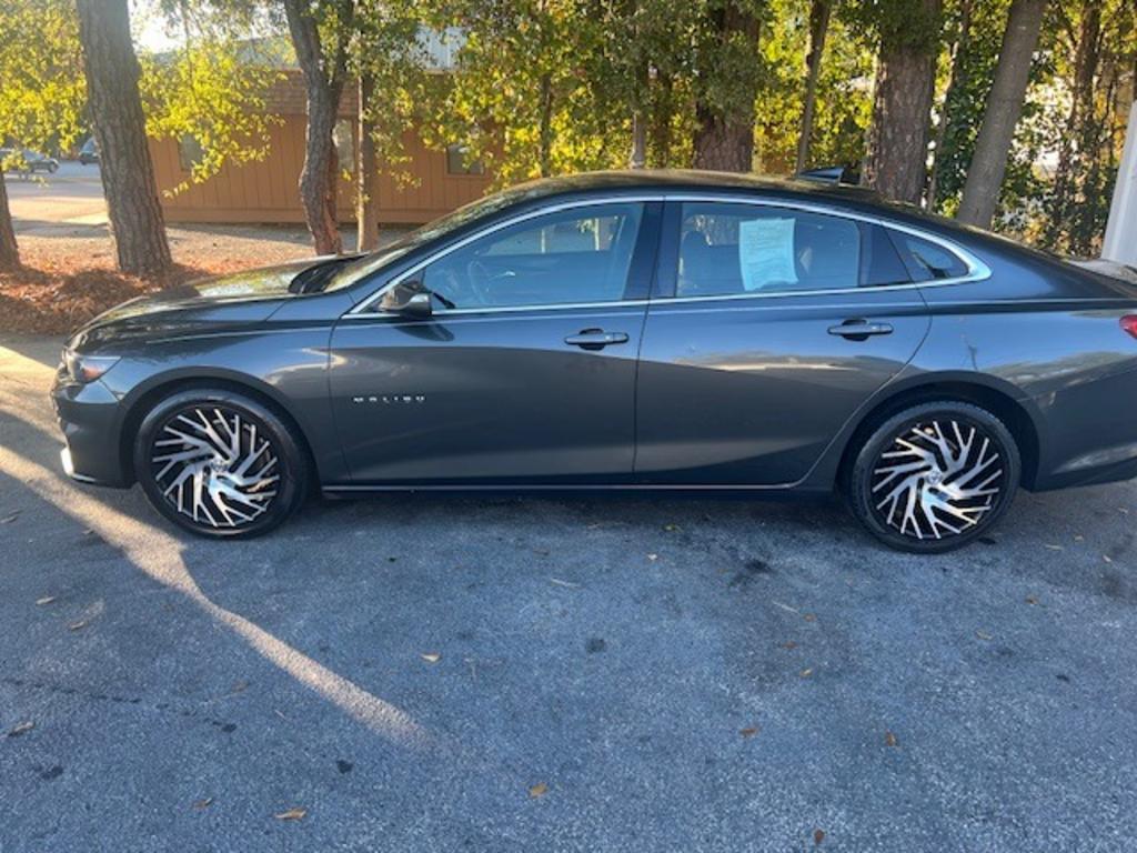 2018 Chevrolet Malibu 1LT's photo